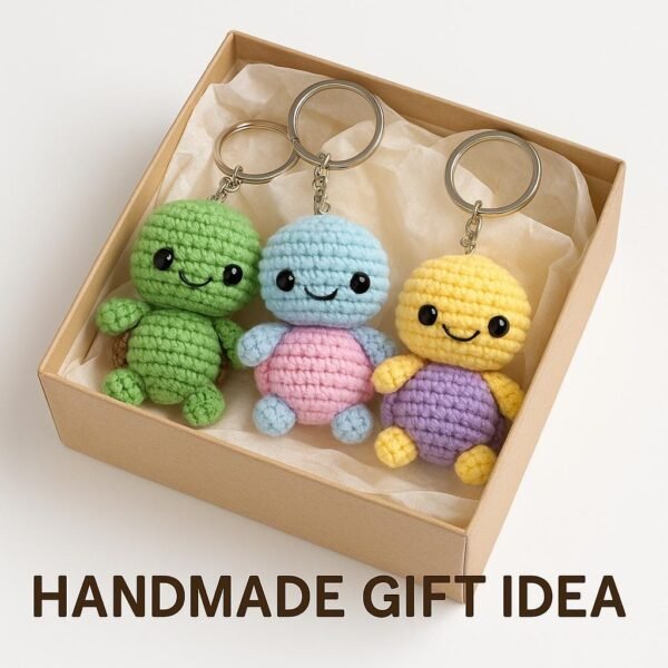 il_fullxfull.7159911268_1205-1.jpg Mini Turtle Crochet Pattern PDF | Amigurumi Animal Keychain DIY Tutorial
