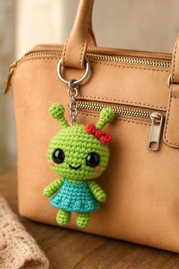 il_fullxfull.7203126340_ehz5.jpg Alien Crochet Pattern Bundle, Amigurumi Plushie, Keychain Toy (PDF Download)