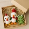 il_fullxfull.7205299173_t507.jpg Farm Animal Crochet Pattern PDF | Amigurumi Keychains Chicken, Rooster & Frog