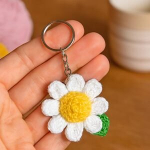3D Daisy Keychain Crochet Pattern | Puff Stitch Flower PDF | Easy Crochet Gift Tutorial